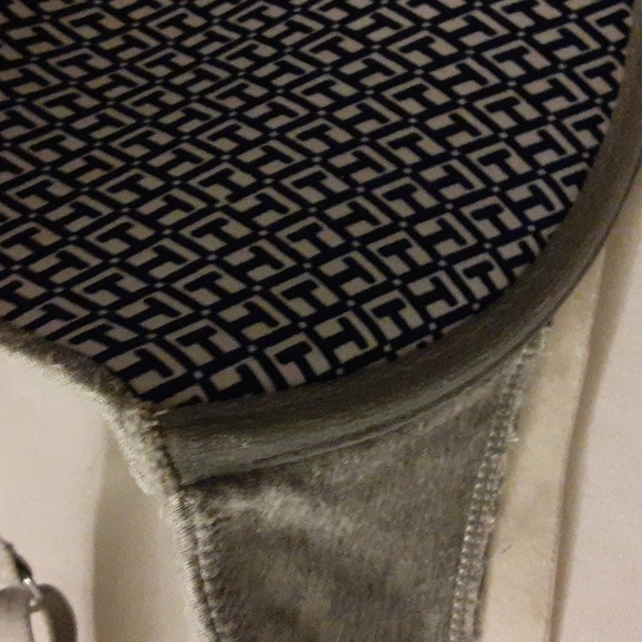 Size 34C Tommy Hilfiger logo bra - Picture 8 of 13